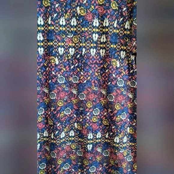 LuLaRoe Women's Sz 2XL Flower Colorful Knee Length Dress (New) - Picture 5 of 9